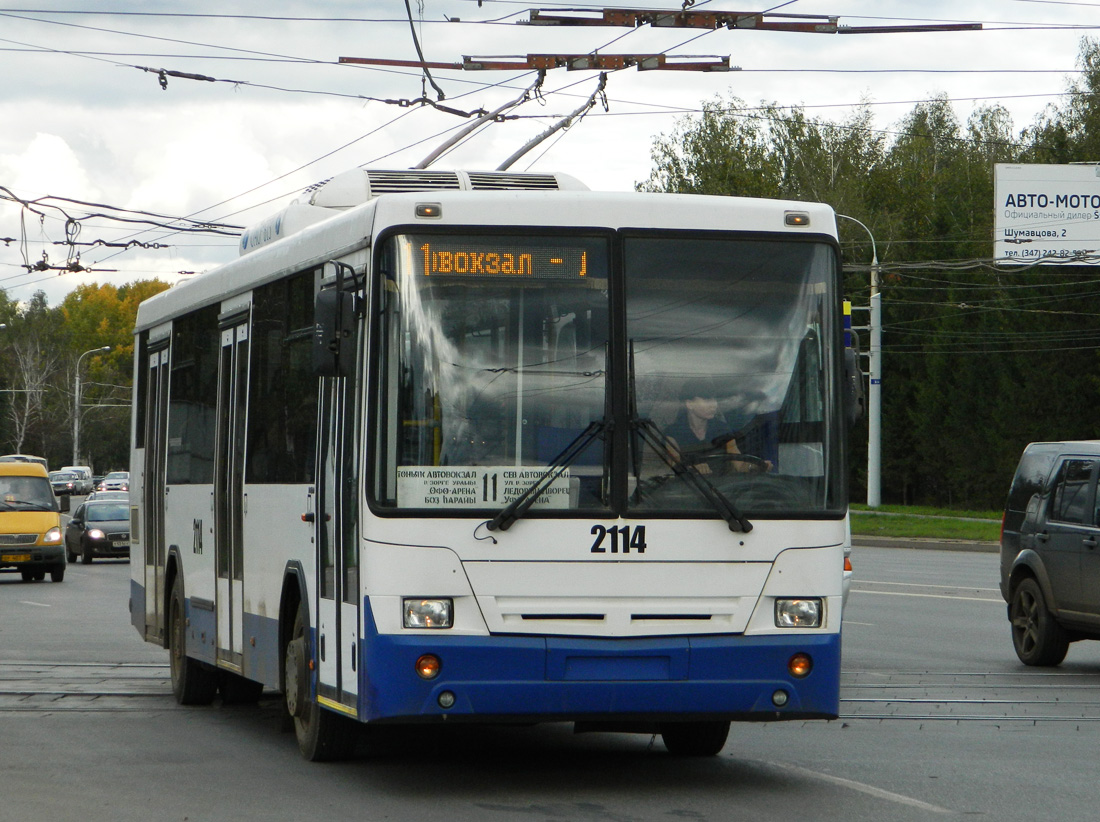 Уфа, НефАЗ-БТЗ 52765Р № 2114