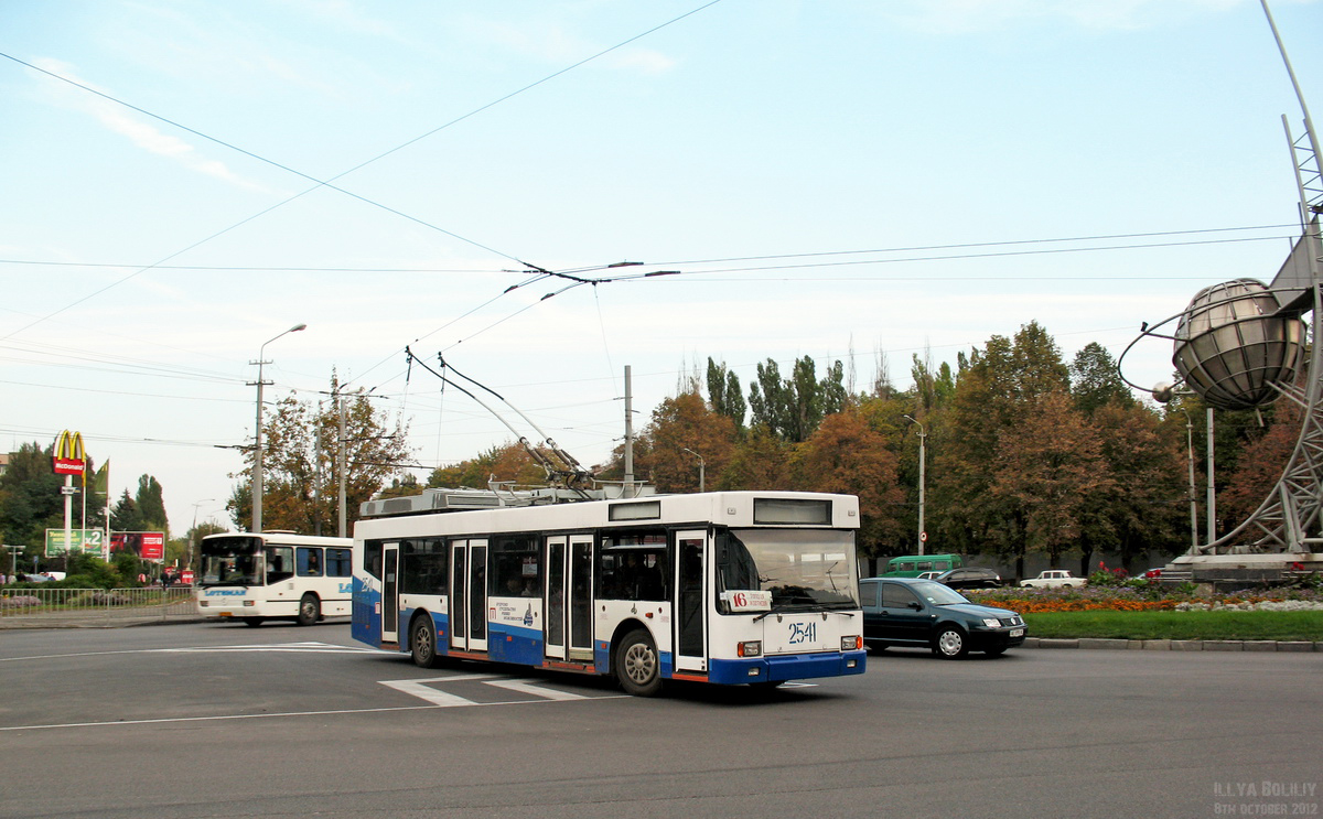 Dnipro, YMZ E186 N°. 2541