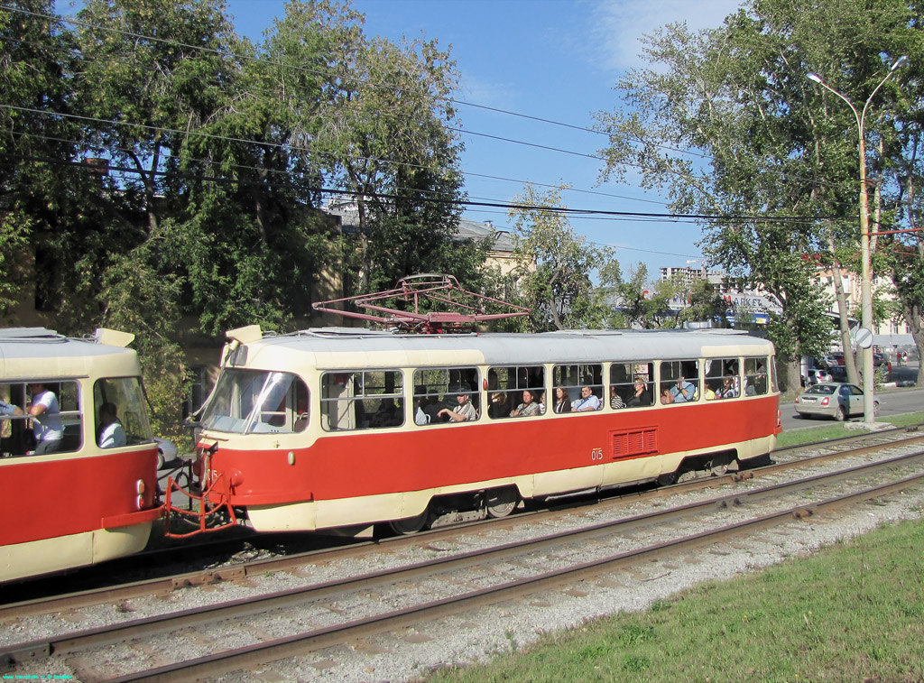 Jekatyerinburg, Tatra T3SU (2-door) — 015