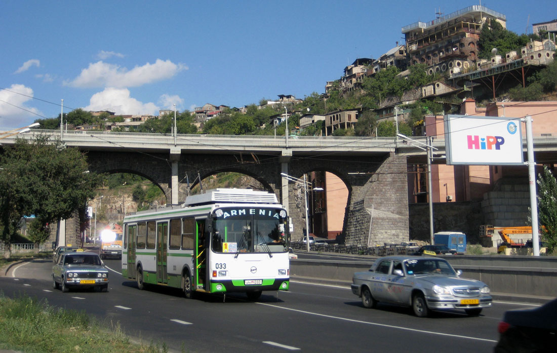 Ереван, ЛиАЗ-5280 (ВЗТМ) № 033