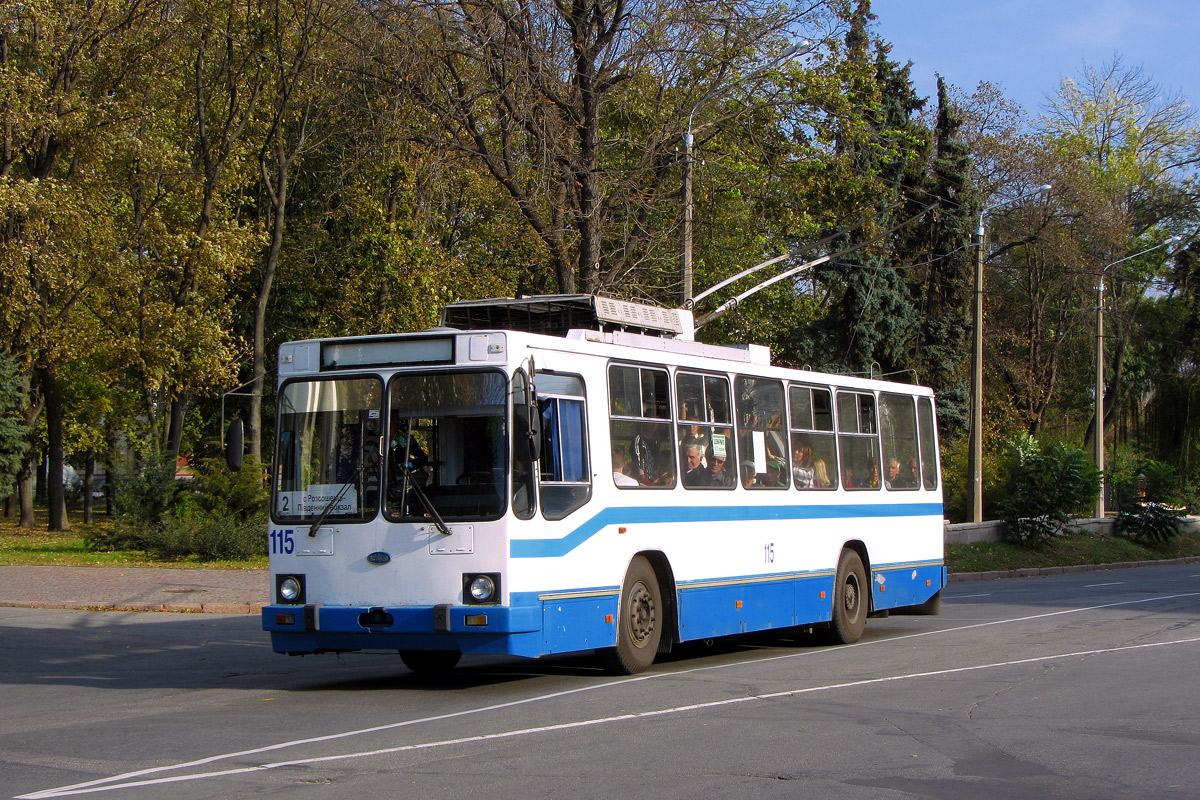 Полтава, ЮМЗ Т2 № 115