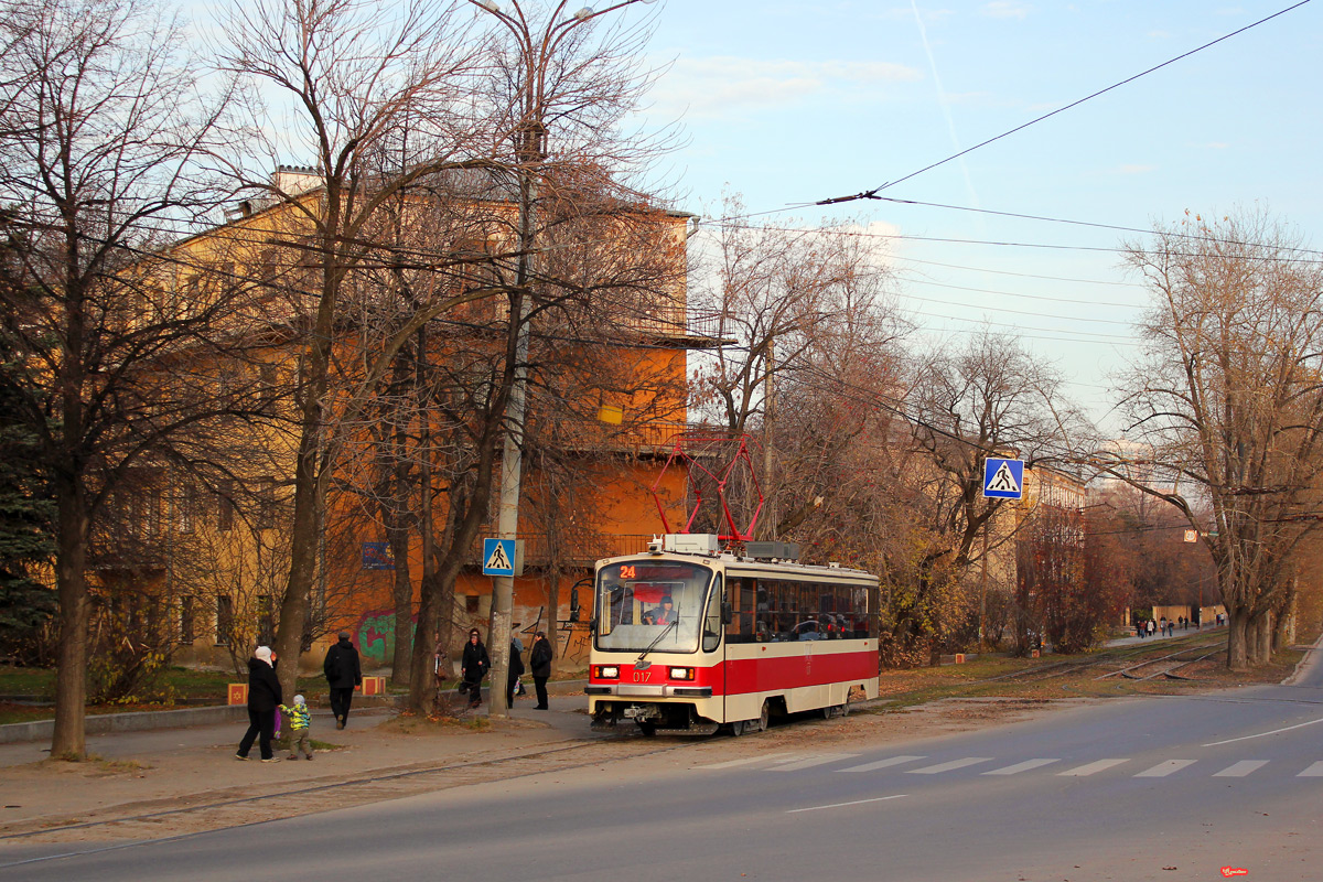 Yekaterinburg, 71-405 č. 017