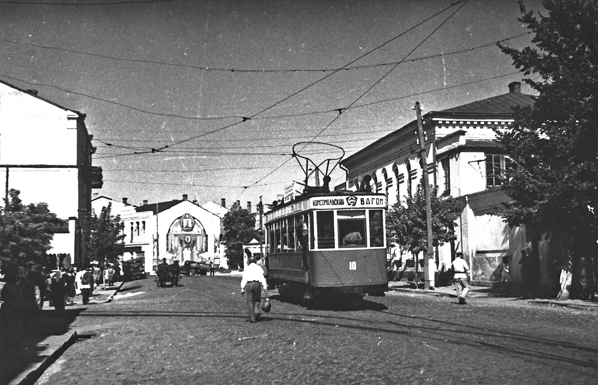 Житомир, Двухосный моторный Nivelles № 10; Житомир — Старые фотографии подвижного состава