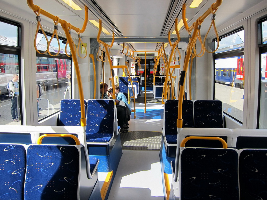 Блэкпул, Bombardier Flexity 2 № 002; Берлин — InnoTrans 2012