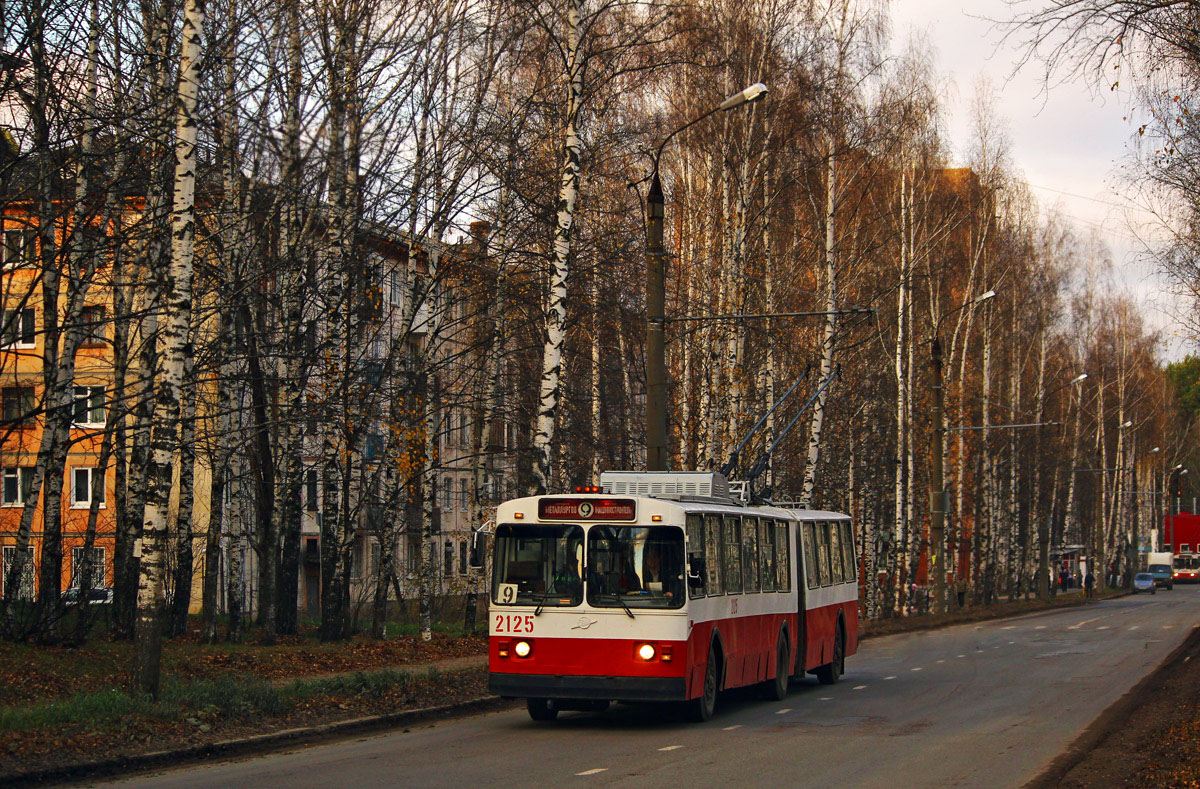 Ижевск, ЗиУ-683В01 № 2125
