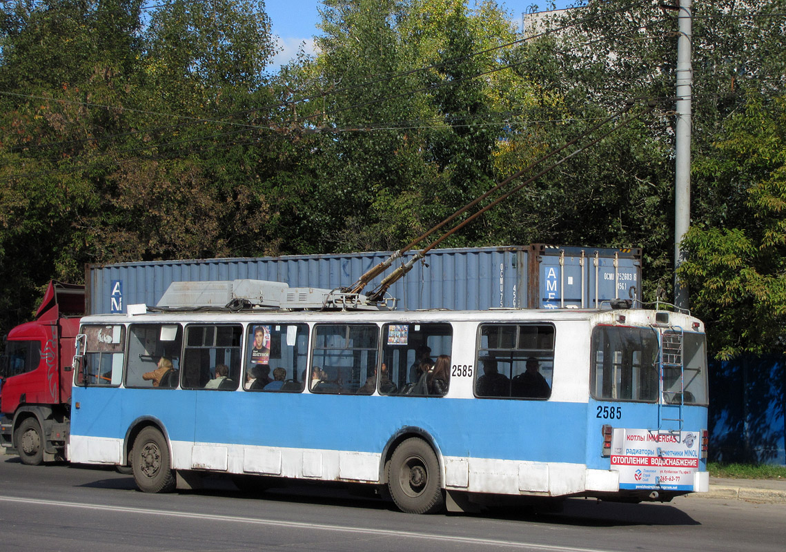 Нижний Новгород, Нижтролл (ЗиУ-682Г) № 2585