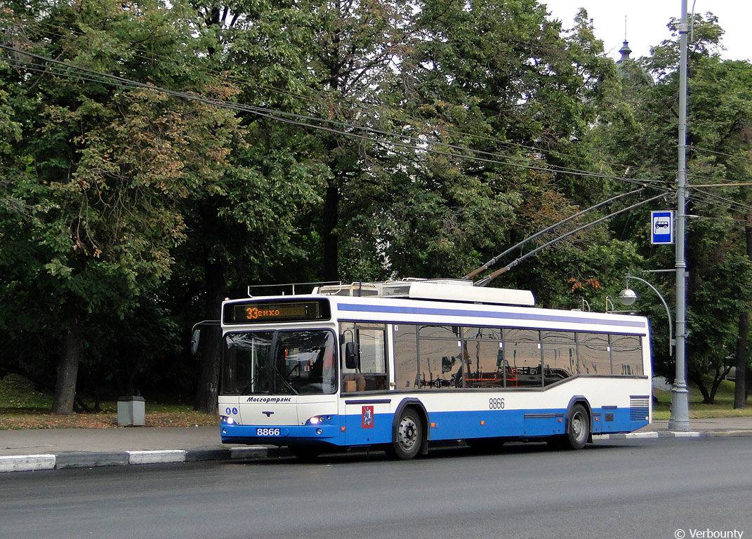 Москва, СВАРЗ-МАЗ-6235.00 № 8866