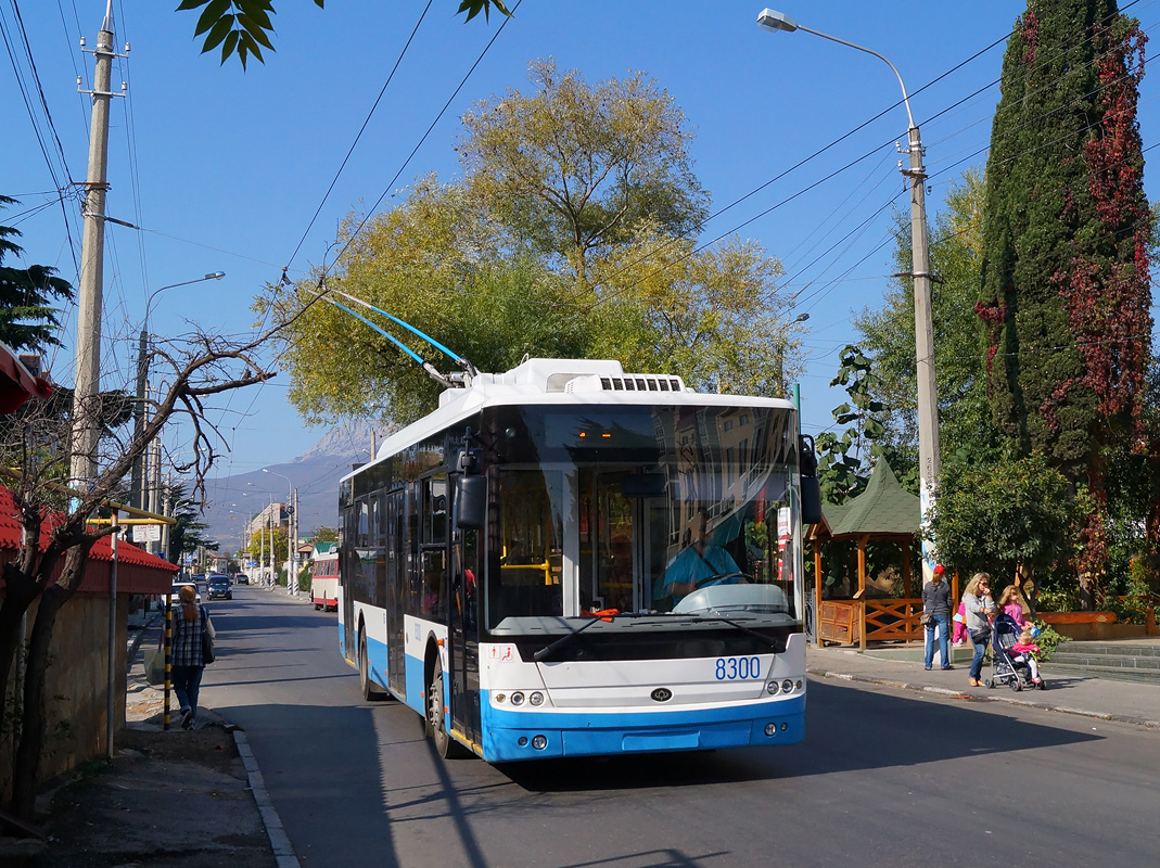 Krimin johdinauto, Bogdan T70110 # 8300