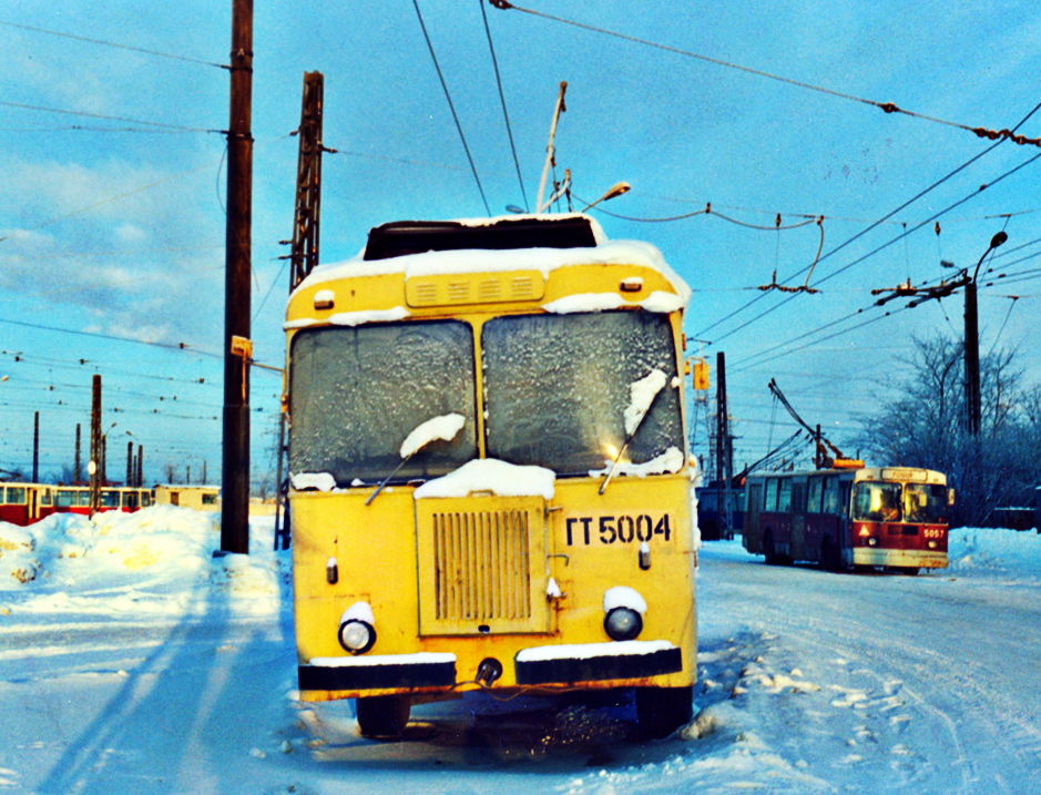 Sanktpēterburga, KTG-2 № ГТ-5004; Sanktpēterburga, ZiU-682G [G00] № 5057