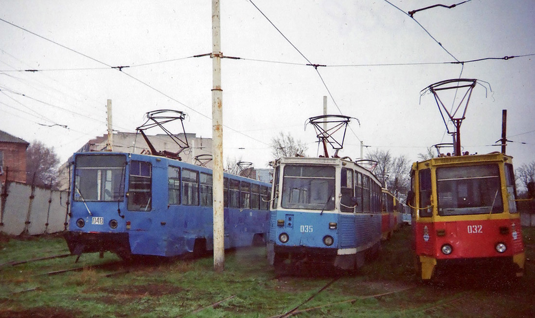 Ростов-на-Дону, 71-608К № 048; Ростов-на-Дону, 71-605У № 035; Ростов-на-Дону, 71-605У № 032