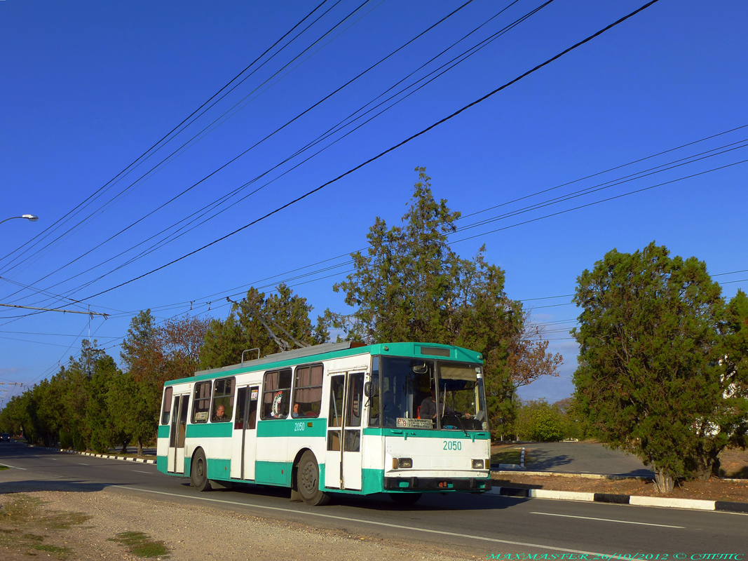 Крымский троллейбус, Škoda 14Tr02/6 № 2050