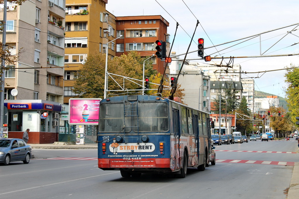 Стара-Загора, ЗиУ-682УП НРБ № 1019