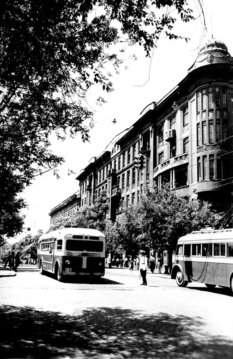 ოდესა, MTB-82D № 103; ოდესა — Old Photos: Trolleybus