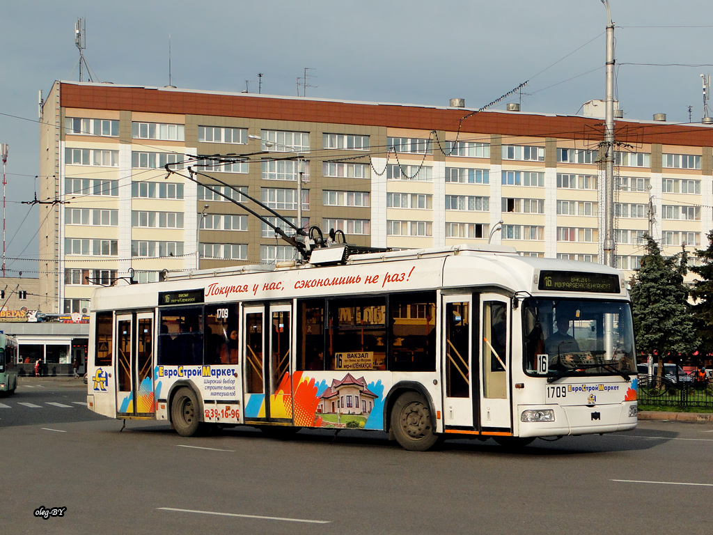 Гомель, БКМ 32102 № 1709