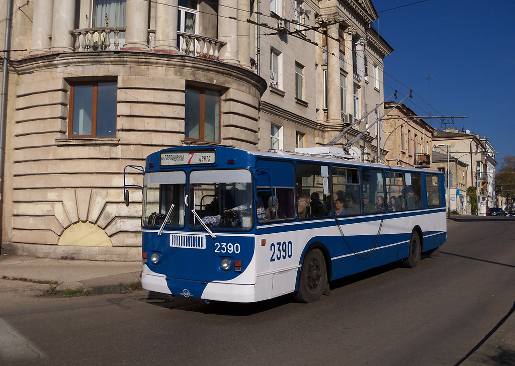 Севастополь, ЗиУ-682Г [Г00] № 2390