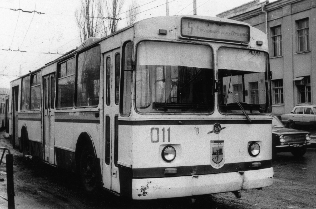 Краснодар, ЗиУ-682В № 011
