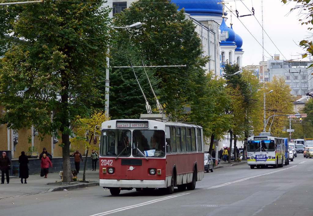 Žytomyras, ZiU-682G [G00] nr. 2042