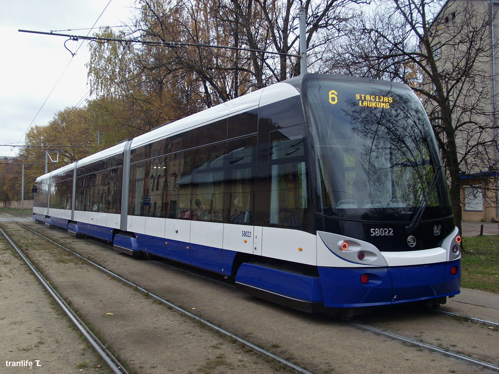 Рыга, Škoda 15T1 ForCity Alfa Riga № 58022