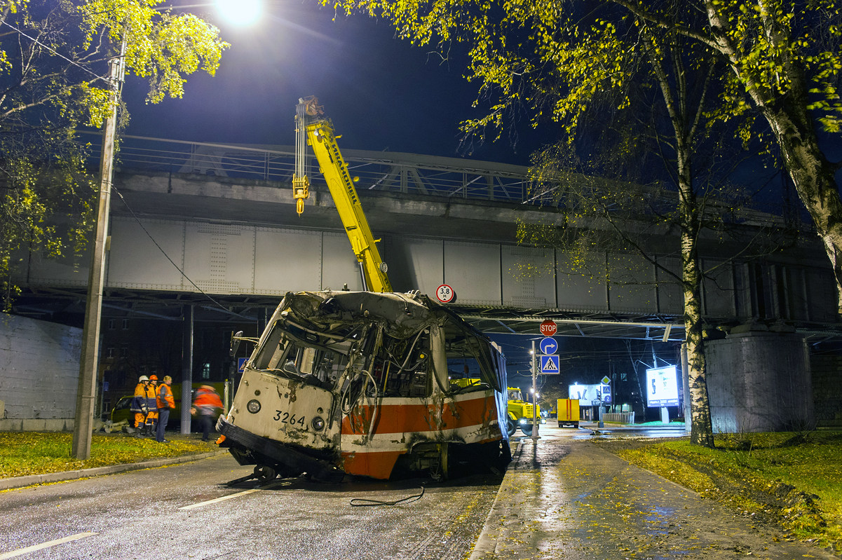 Saint-Pétersbourg, LVS-86T N°. 3264; Saint-Pétersbourg — Incidents