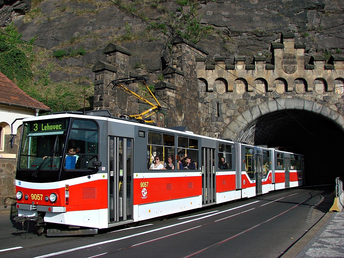 布拉格, Tatra KT8D5R.N2P # 9057