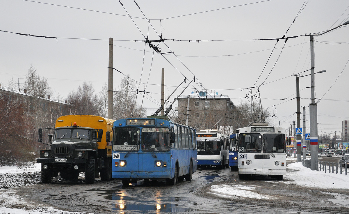 Омск, ЗиУ-682Г-012 [Г0А] № 249; Омск, ЗиУ-682Г-014 [Г0Е] № 20; Омск — Конечные станции и разворотные кольца