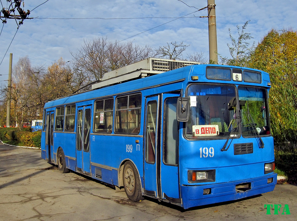 Luckas, LAZ-52522 nr. 199