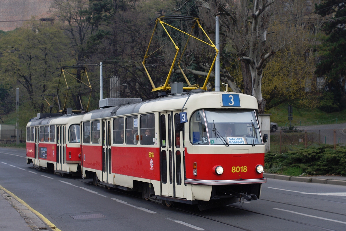 Прага, Tatra T3M № 8018