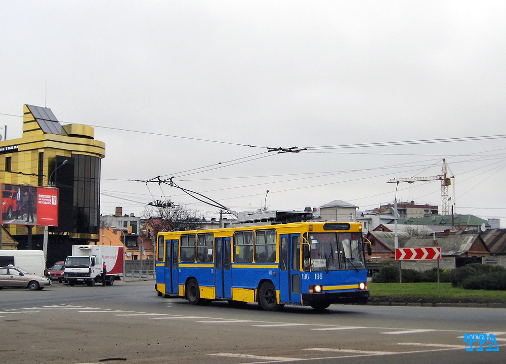 Луцк, ЮМЗ Т2 № 196 Луцк, ЮМЗ Т2 № 196