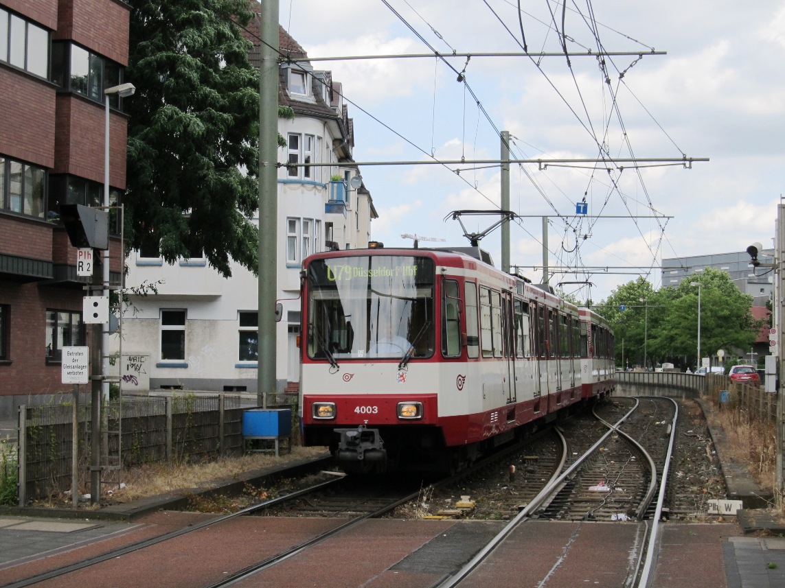 Дюссельдорф, Duewag B80D № 4003