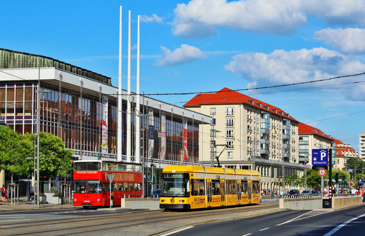 Дрезден, SachsenTram NGT 6 DD ZR № 2593