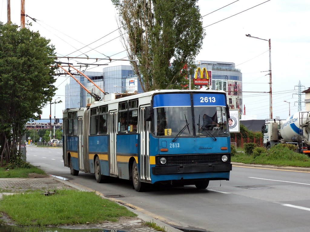Sofia, Ikarus 280.92 č. 2613