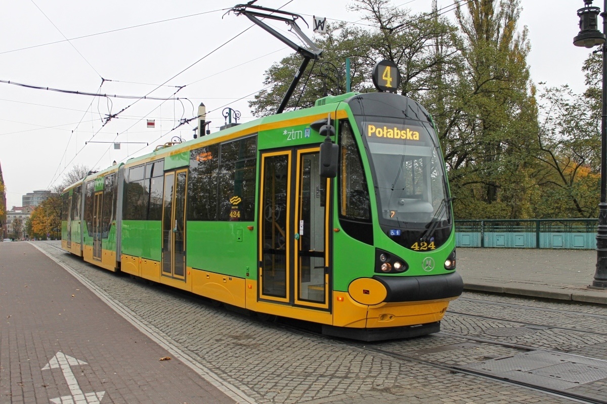 Poznań, Modertrans Moderus Beta MF 02 AC # 424