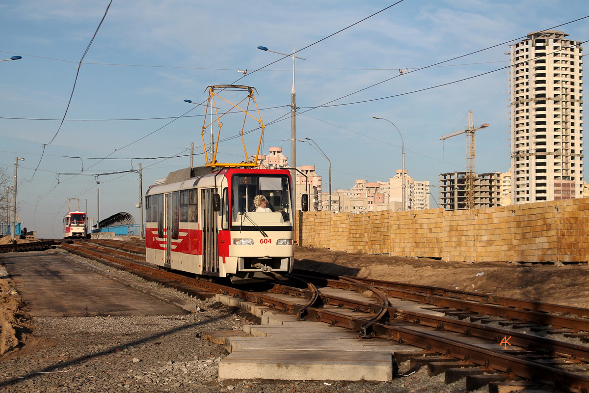 Киев, T3UA-3 «Каштан» № 604
