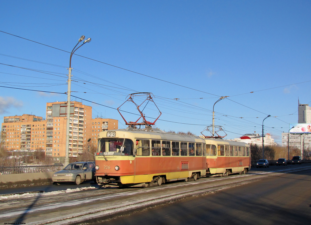 Yekaterinburg, Tatra T3SU Br. 206