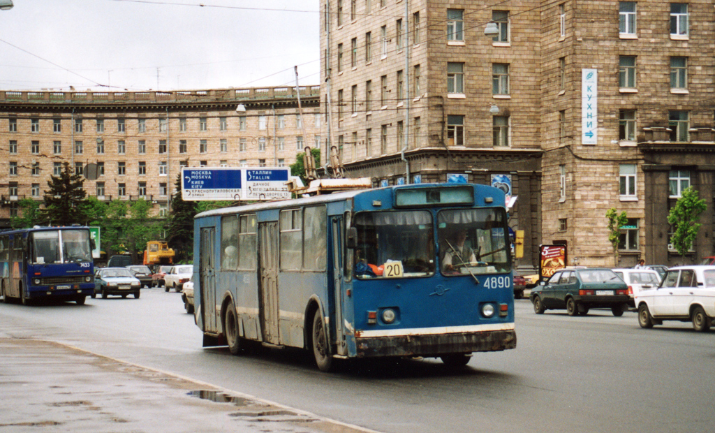 Санкт-Петербург, ЗиУ-682В-012 [В0А] № 4890