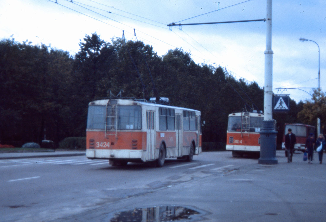 Москва, ЗиУ-682Б № 3424; Москва, ЗиУ-682В № 3104