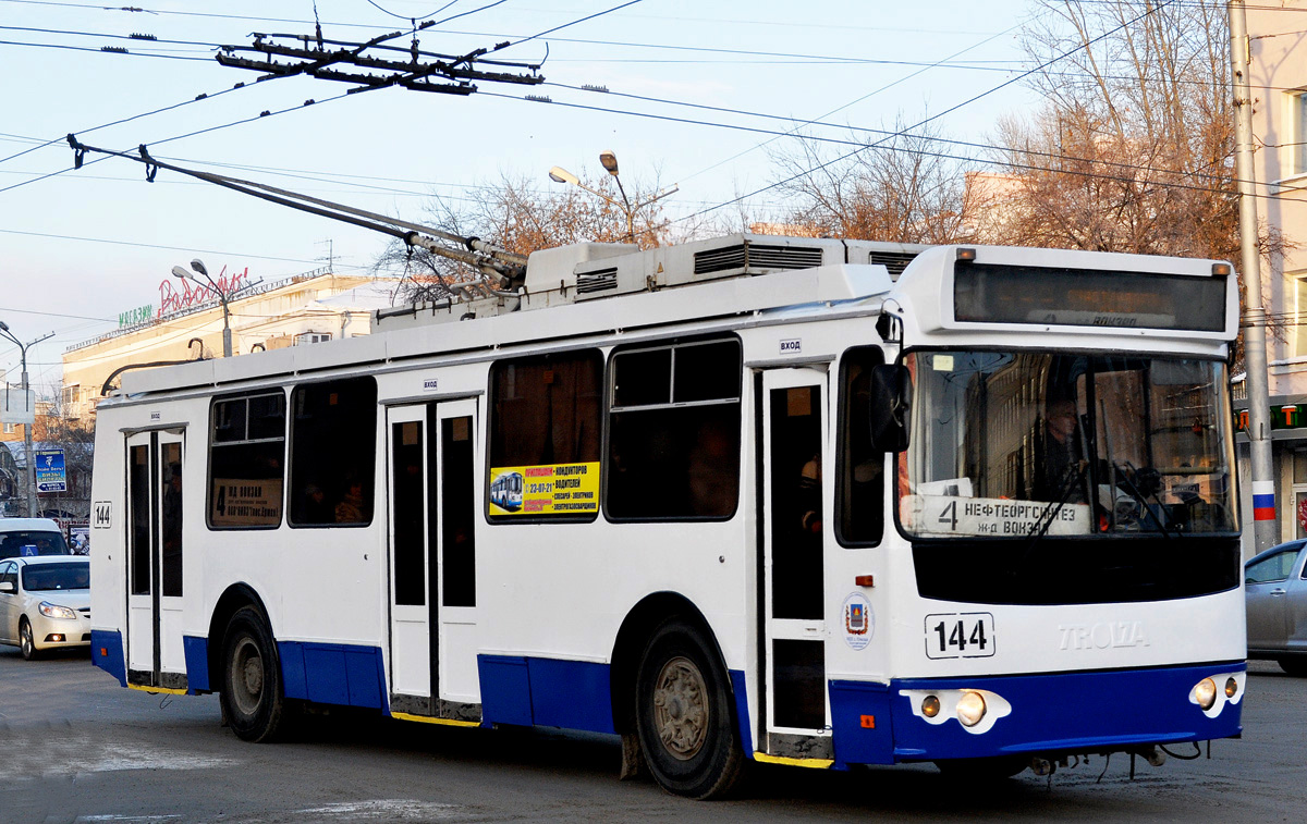 Омск, ЗиУ-682Г-016.03 № 144