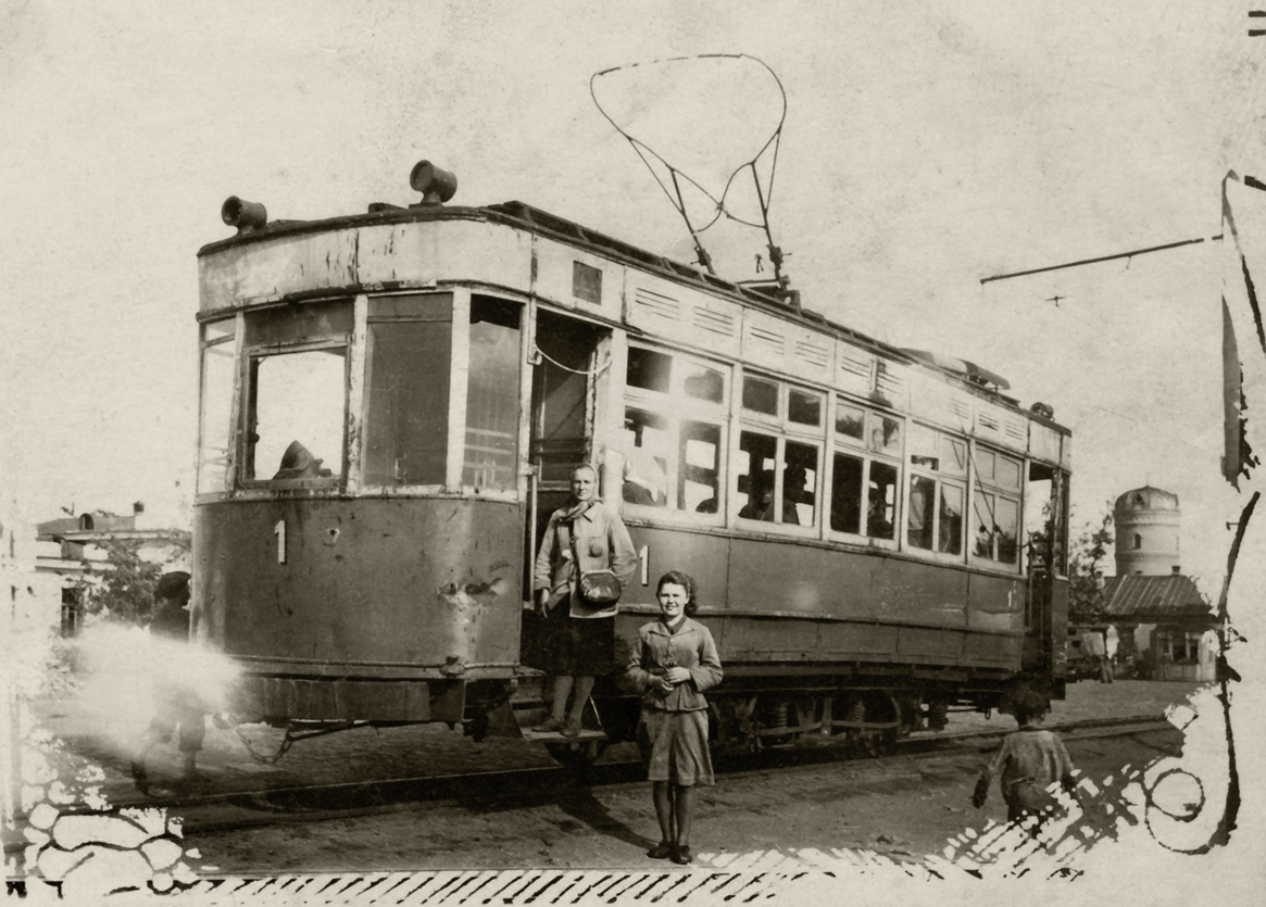 日托米爾, Nivelles 2-axle motor car # 1