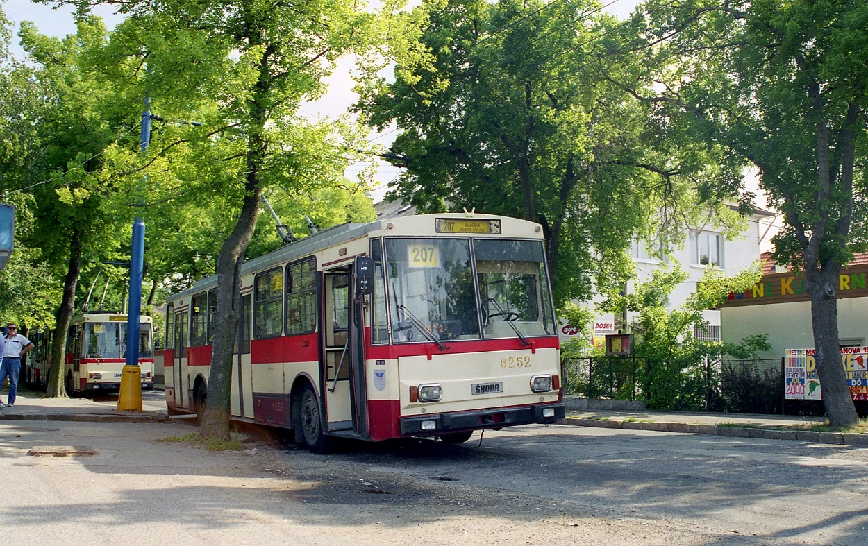 Братислава, Škoda 14Tr08/6 № 6252