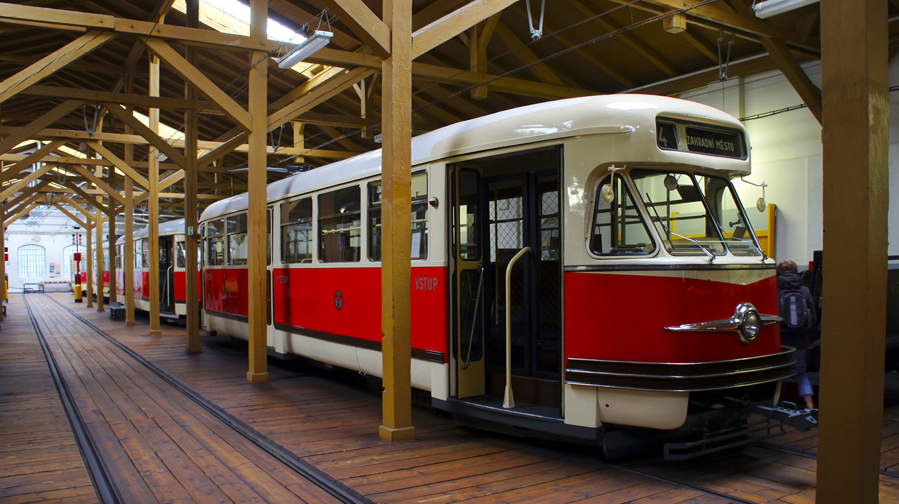 Прага, Tatra T2 № 6002