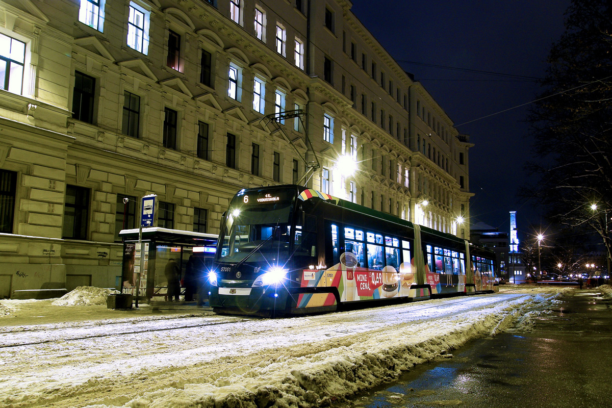 Рига, Škoda 15T ForCity Alfa Riga № 57051