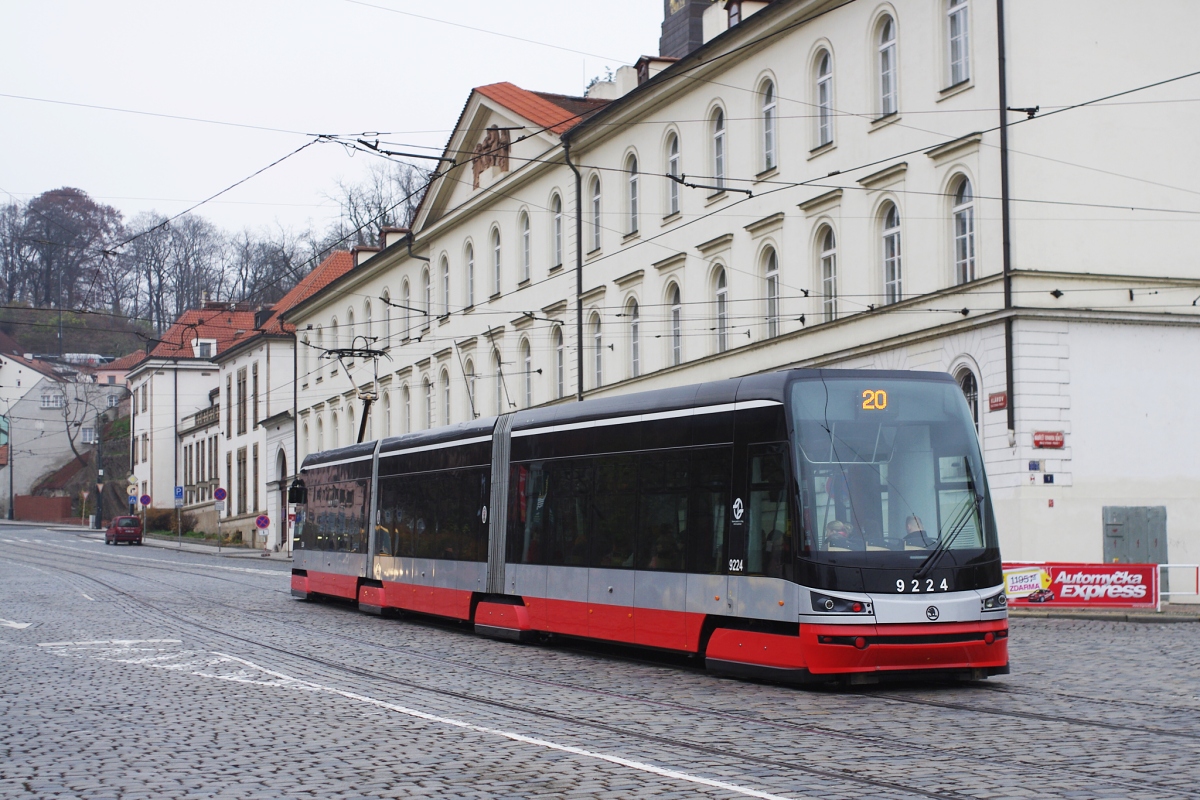Прага, Škoda 15T2 ForCity Alfa Praha № 9224