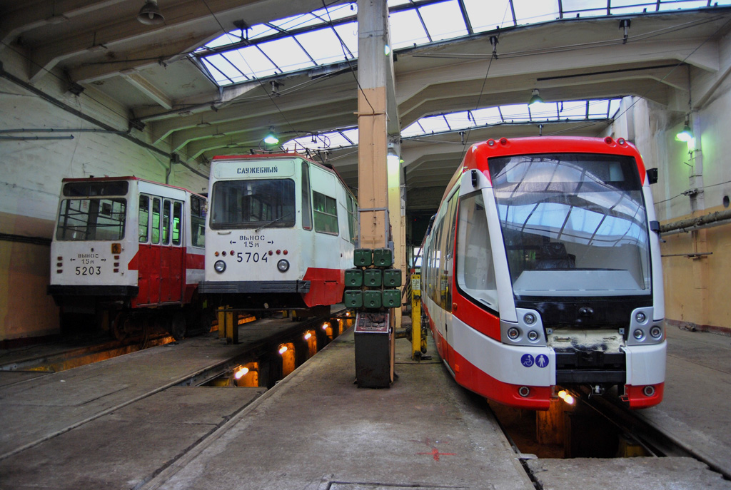 Санкт-Петербург, БКМ 84300М № 5211