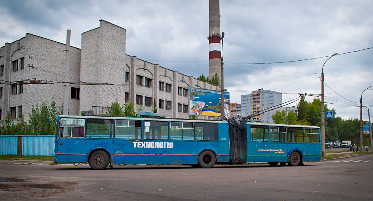 Черкассы, ЗиУ-683Б [Б00] № 2025