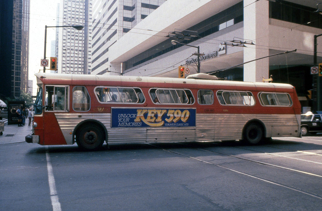 Торонто, Flyer E700A № 9296