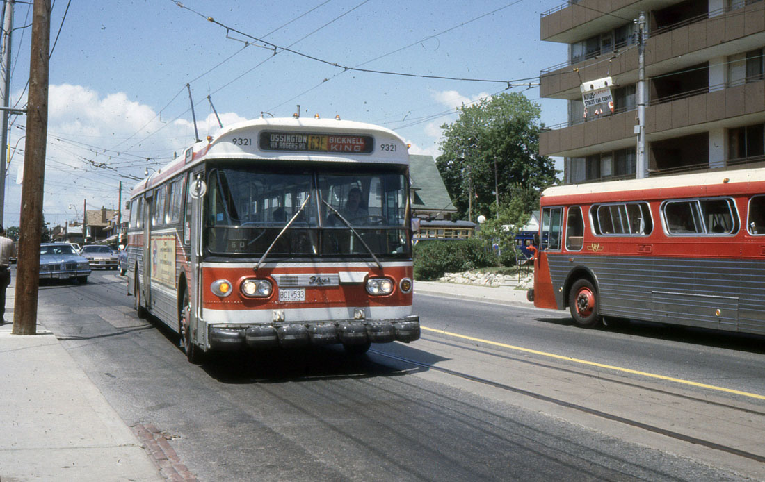 Торонто, Flyer E700A № 9321