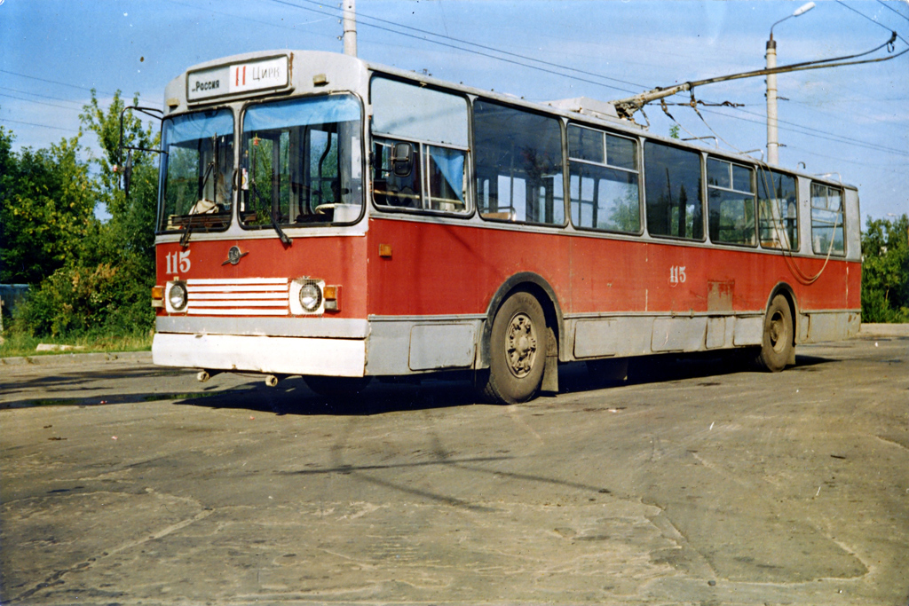 Тверь, ЗиУ-682В-012 [В0А] № 115; Тверь — Тверской троллейбус в 1990-е гг.