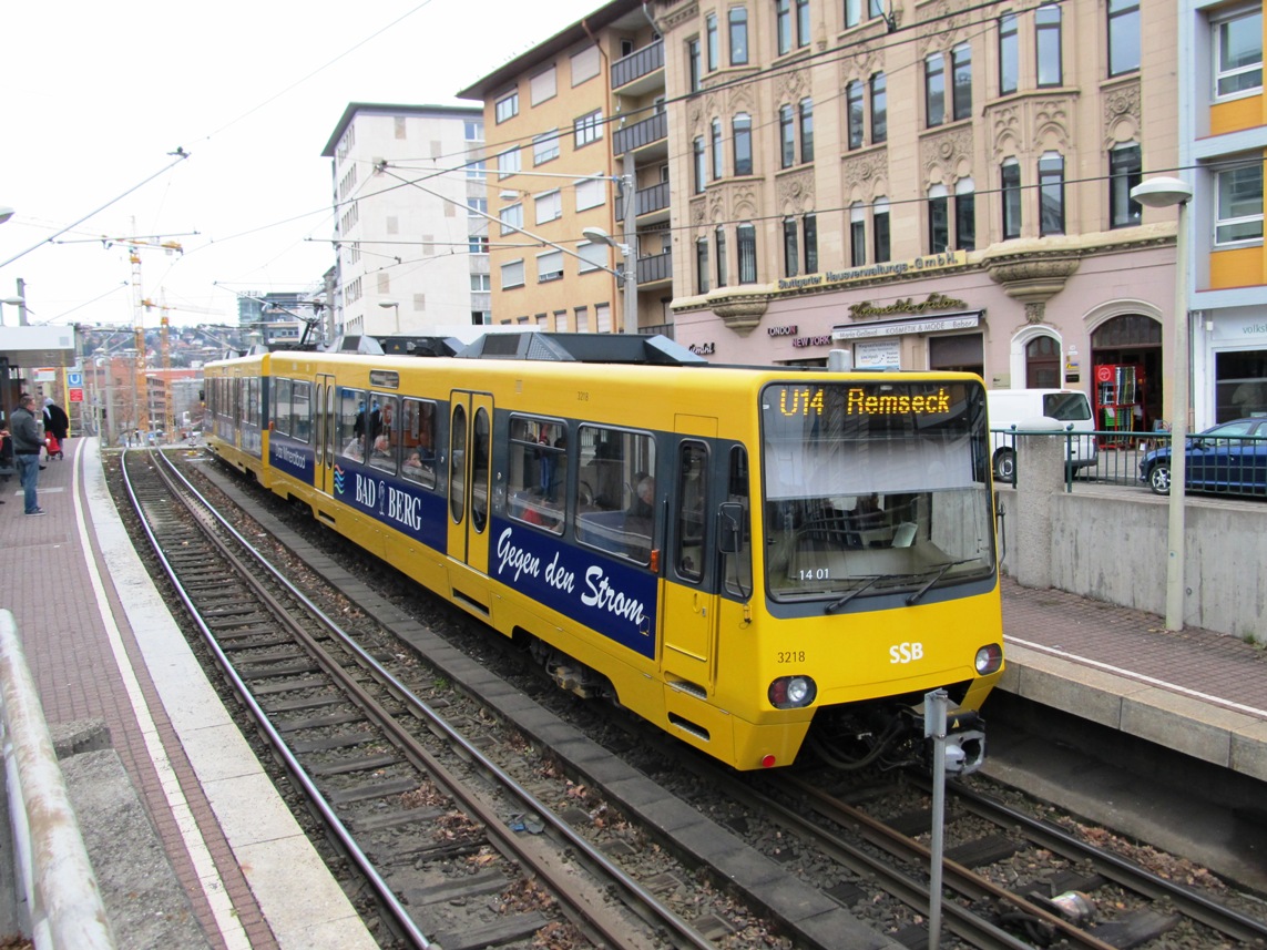 Штутгарт, Duewag DT8.9 № 3218