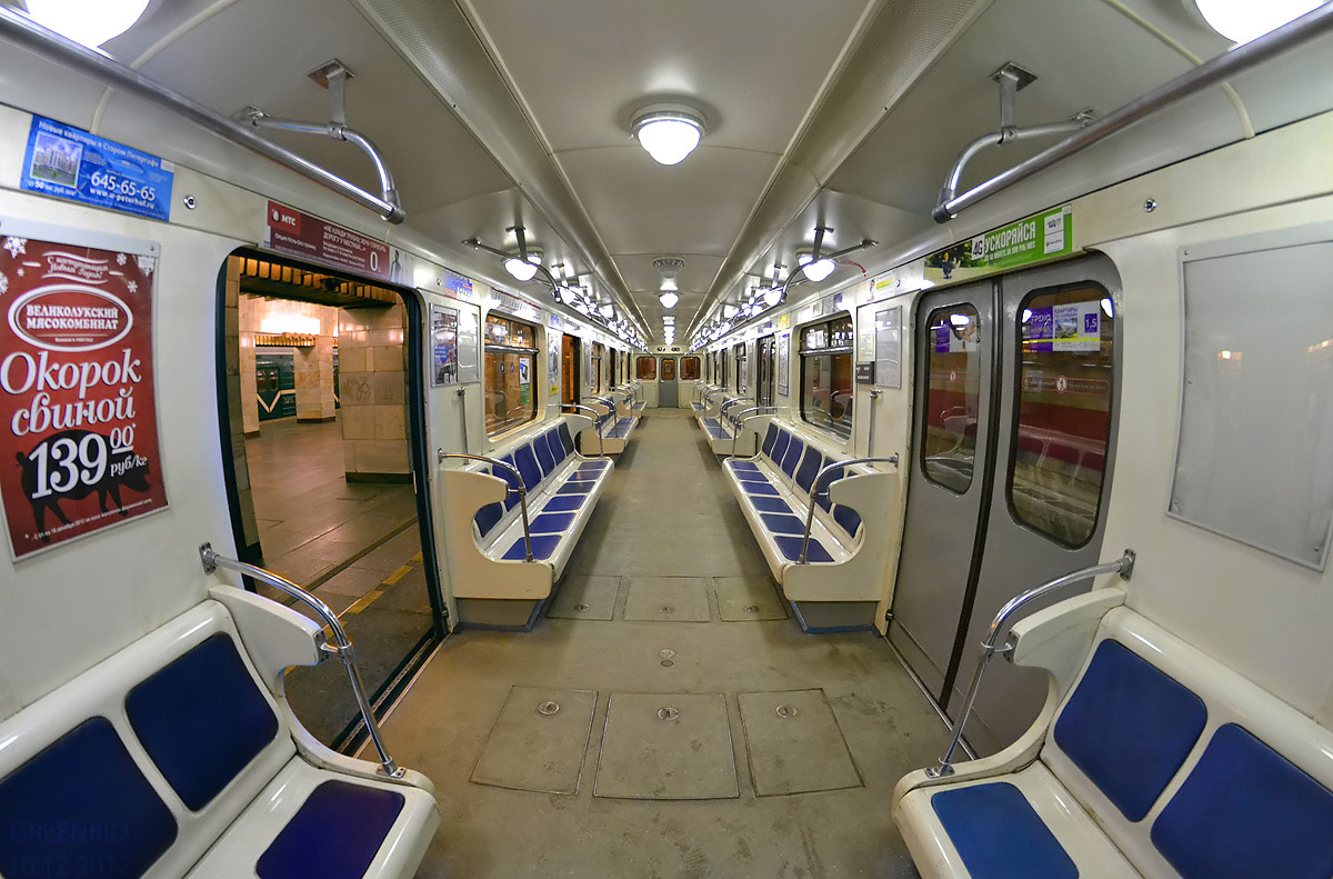 Санкт-Петербург — Метрополитен — Подвижной состав — Вагоны Е и модификации