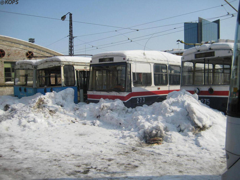 Пловдив, Škoda 14Tr06 № 284; Пловдив, Škoda 14Tr06 № 281; Пловдив, Škoda 14Tr06 № 273; Пловдив, Škoda 14Tr06 № 275; Пловдив — Бракуване на тролейбусите в Пловдив; Пловдив — Тролейбусно депо: [2] Филипово